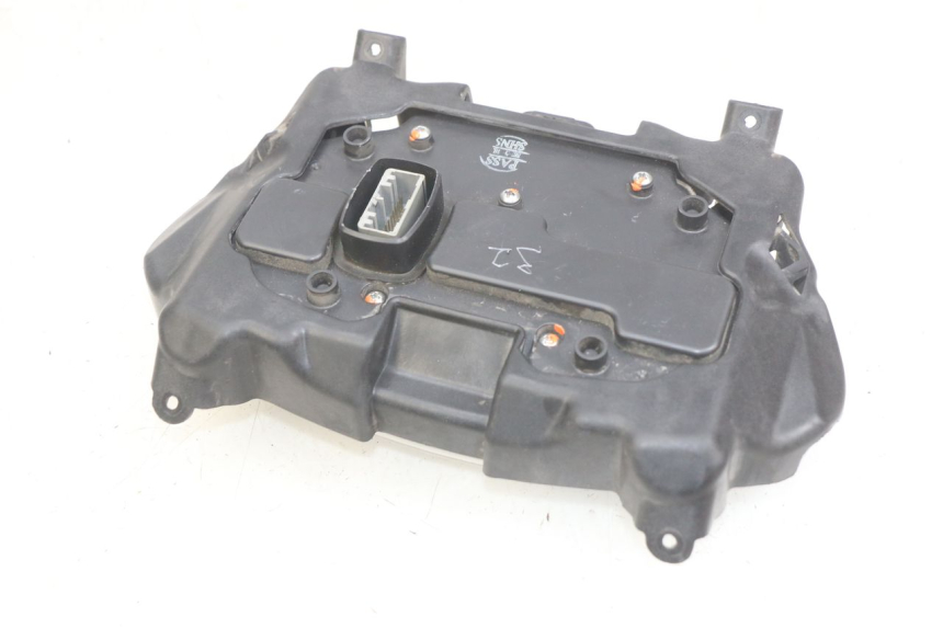 photo de CONTATORE APRILIA SCARABEO LIGHT 125 (2007 - 2011) - Primo piano tecnico