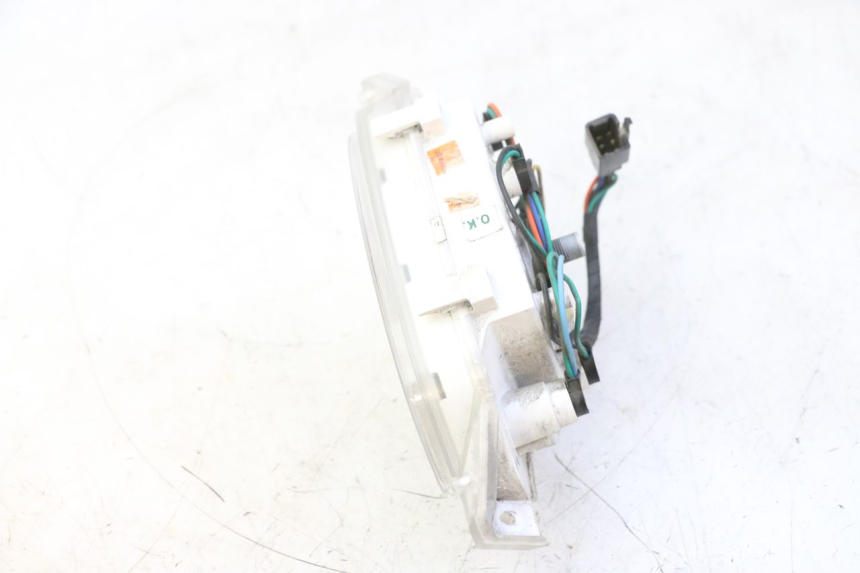 photo de CONTATORE HONDA SCV LEAD 100 (2003 - 2007) - Primo piano tecnico