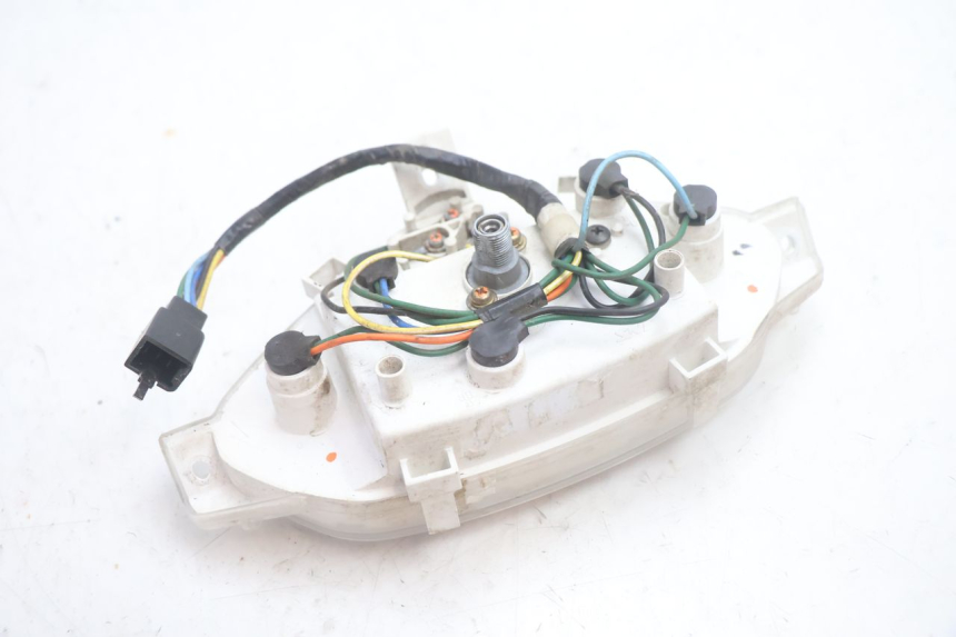 photo de CONTATORE HONDA SCV LEAD 100 (2003 - 2007) - Dettagli dei punti di fissaggio