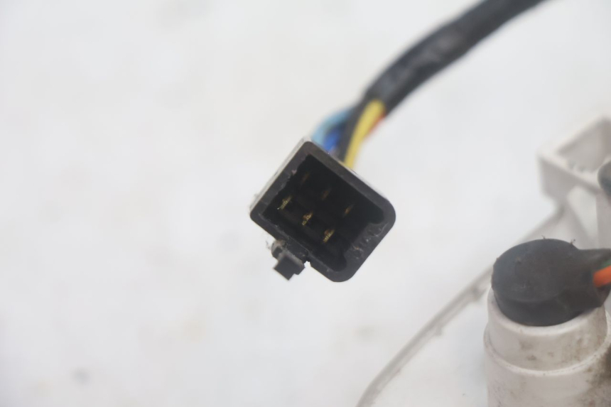 photo de CONTATORE HONDA SCV LEAD 100 (2003 - 2007) - Stato della superficie e materiale