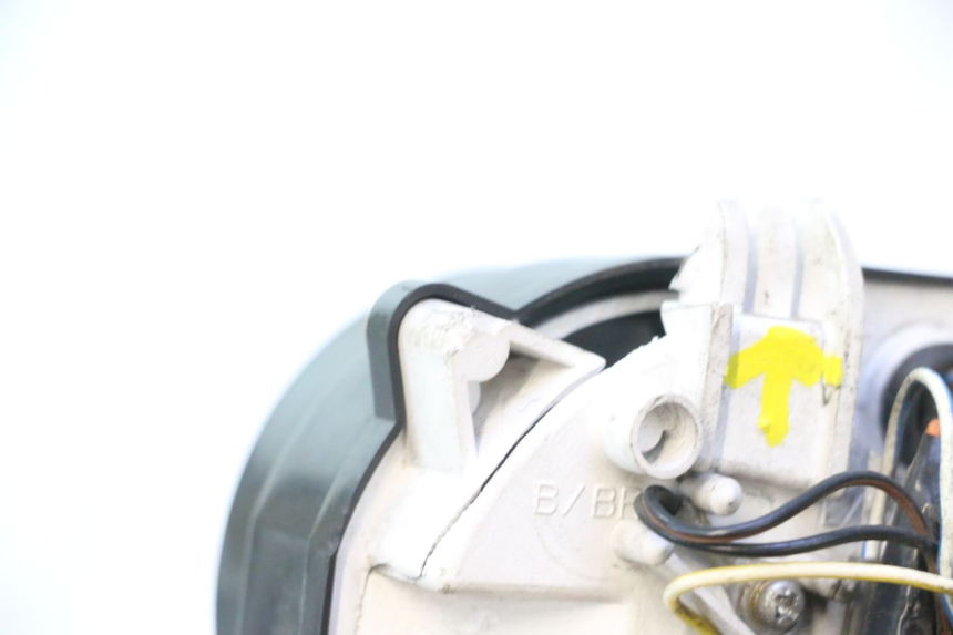 photo de CONTACHILOMETRI HONDA SH 125 (2001 - 2003) - Caratteristiche distintive