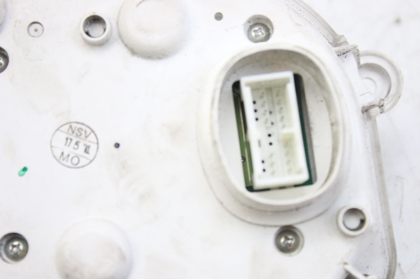 photo de CONTACHILOMETRI MBK SKYCRUISER 125 (2010 - 2013) - Primo piano tecnico