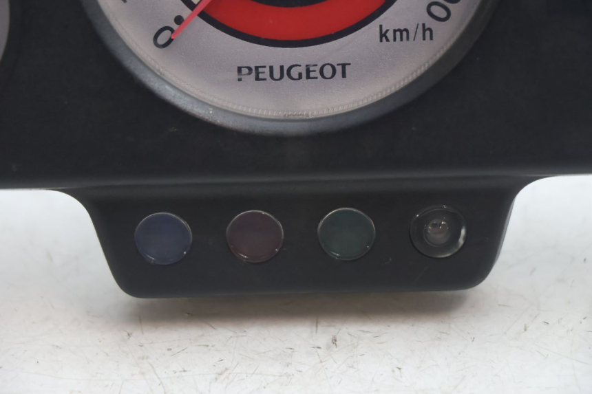 photo de CONTACHILOMETRI PEUGEOT SPEEDFIGHT 2 AC 50 (2000 - 2009) - Primo piano tecnico