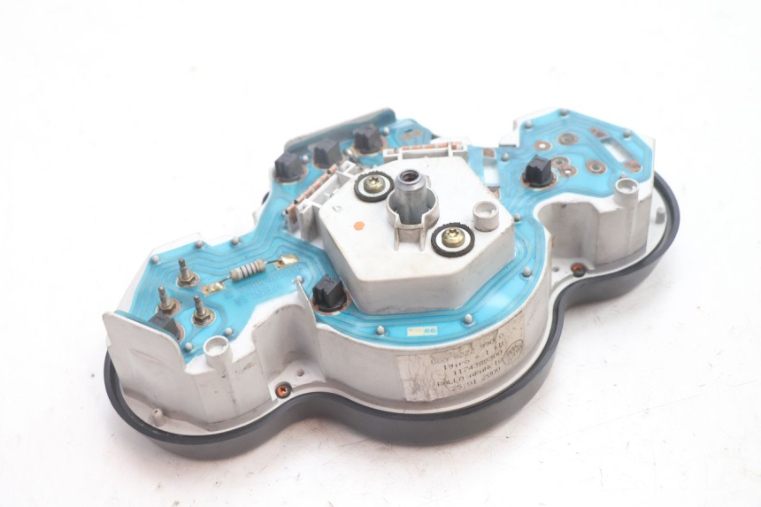 photo de CONTACHILOMETRI PEUGEOT SPEEDFIGHT 2 AC 50 (2000 - 2009) - Stato della superficie e materiale