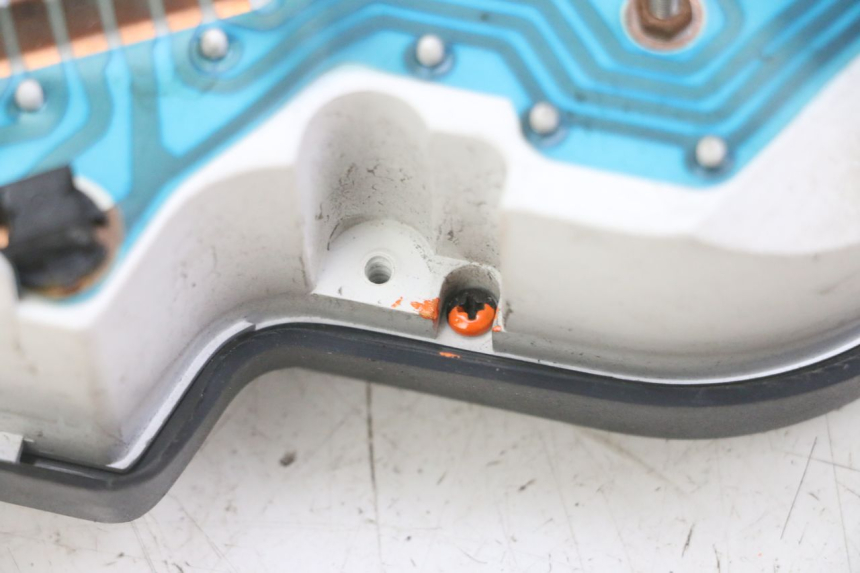 photo de CONTACHILOMETRI PEUGEOT SPEEDFIGHT 2 LC 50 (2000 - 2009) - Dettagli dei punti di fissaggio