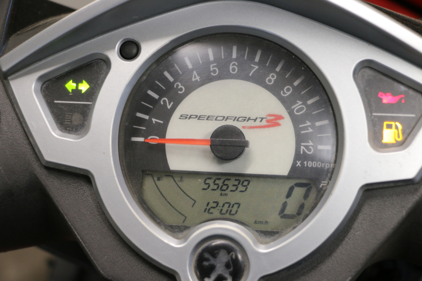 photo de CONTACHILOMETRI PEUGEOT SPEEDFIGHT 3 LC 2T 50 (2009 - 2015) - Zoom sullo stato d'uso