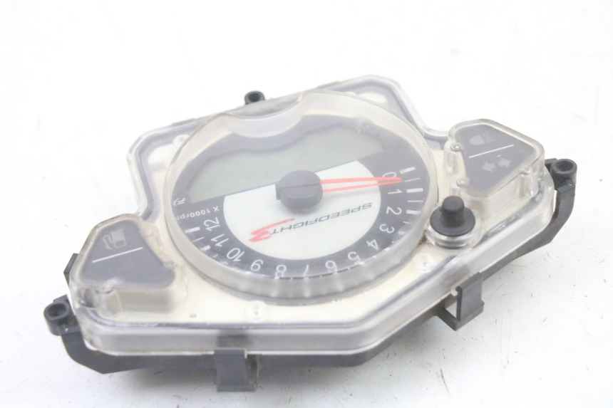 photo de CONTACHILOMETRI PEUGEOT SPEEDFIGHT 3 LC 2T 50 (2009 - 2015) - Dettagli dei punti di fissaggio