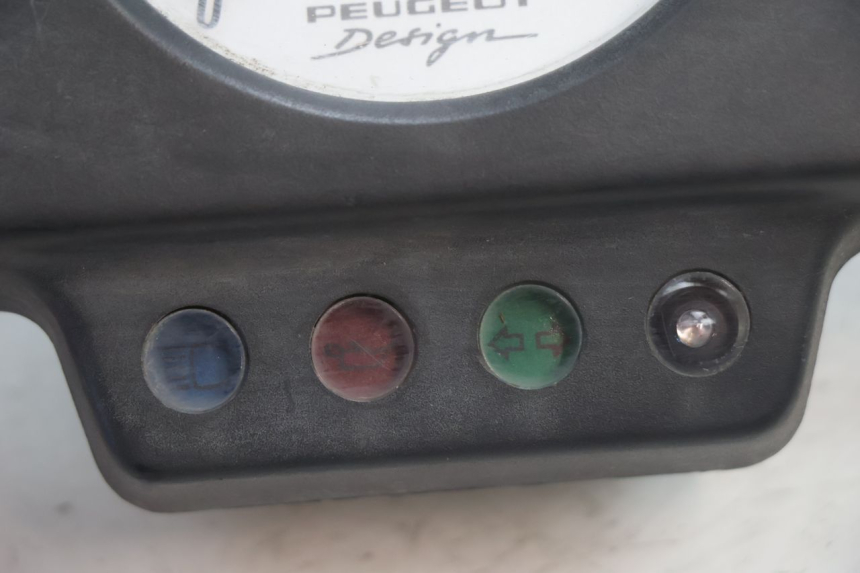 photo de CONTATORE PEUGEOT SPEEDFIGHT LC 50 (1996 - 2002) - Altra angolazione