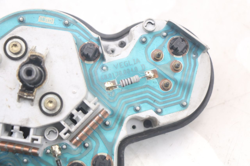 photo de CONTACHILOMETRI PEUGEOT SPEEDFIGHT 100 (1997 - 2007) - Zoom sui componenti