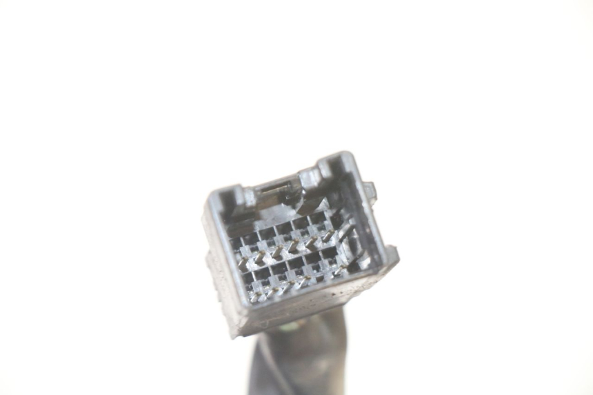 photo de CONTACHILOMETRI TRIUMPH SPRINT 900 (1995 - 1998) - Primo piano ad alta risoluzione