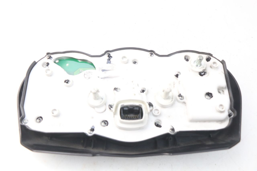 photo de Contachilometri TRIUMPH SPRINT ST ABS 1050 (2005 - 2007) - Dettagli dei punti di fissaggio