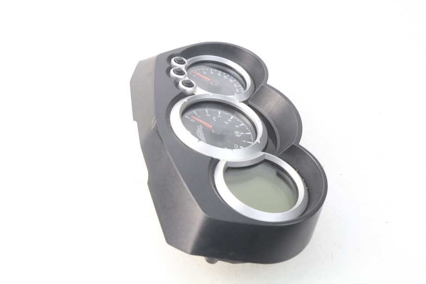 photo de Contachilometri TRIUMPH SPRINT ST ABS 1050 (2005 - 2007) - Marcature e riferimenti originali