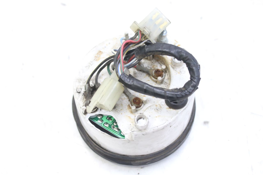 photo de CONTACHILOMETRI TRIUMPH SPRINT ST 955 (1999 - 2001) - Primo piano tecnico