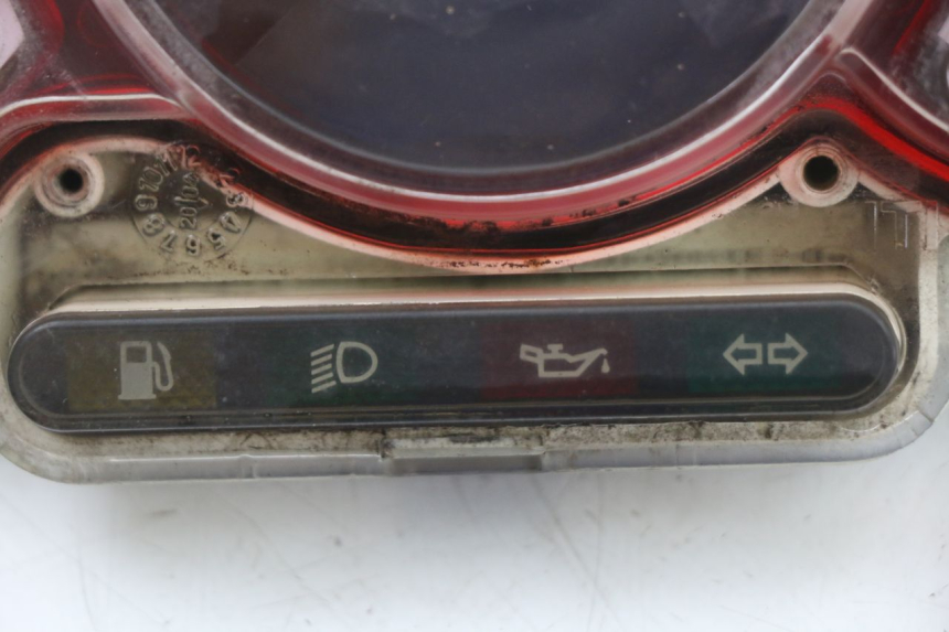 photo de CONTACHILOMETRI APRILIA SR CARB LC 2T 50 (2004 - 2012) - Primo piano tecnico