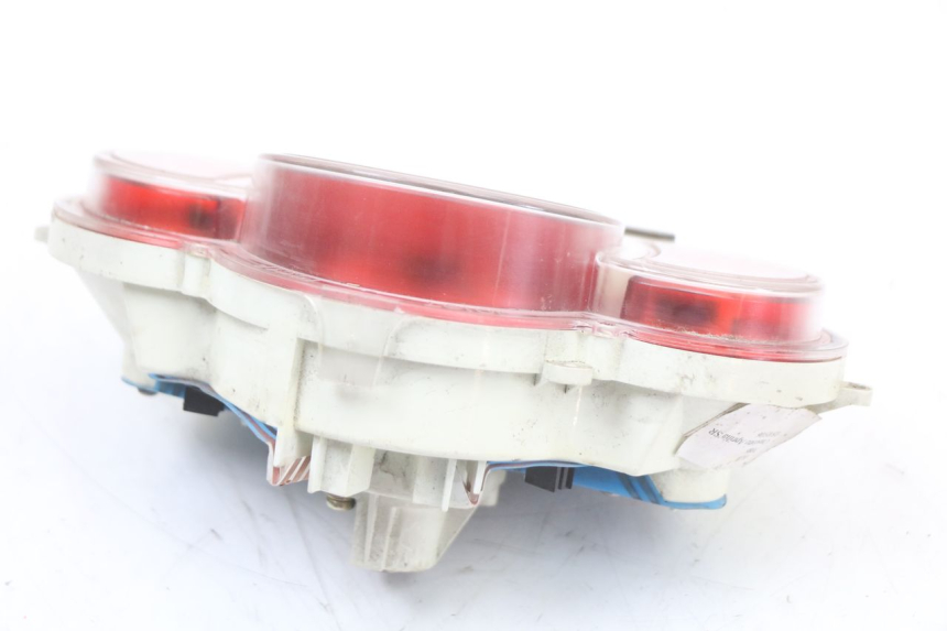 photo de CONTACHILOMETRI APRILIA SR CARB LC 2T 50 (2004 - 2012) - Stato della superficie e materiale