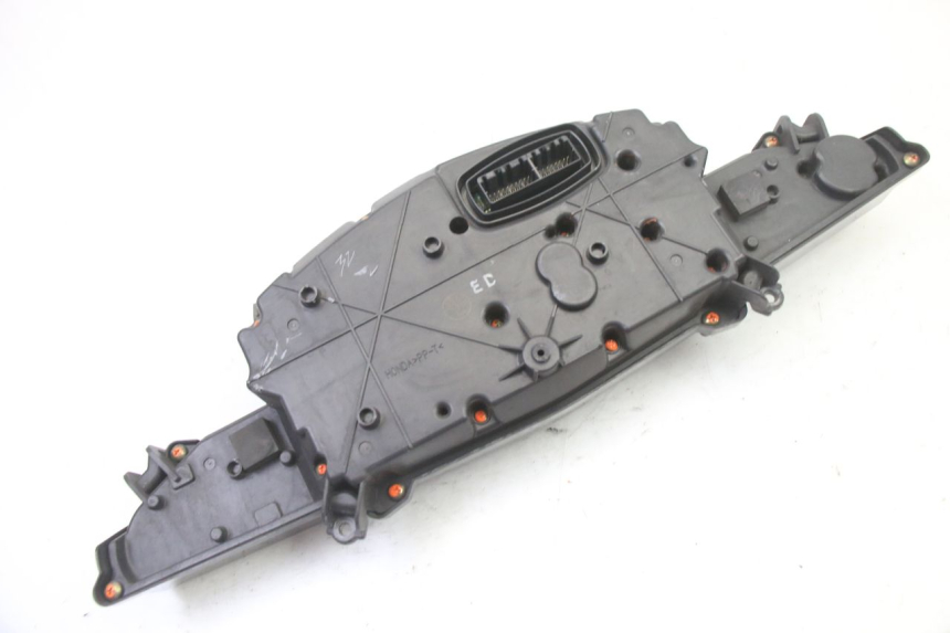 photo de CONTACHILOMETRI HONDA ST PAN EUROPEAN 1300 (2002 - 2013) - Ricambio usato controllato