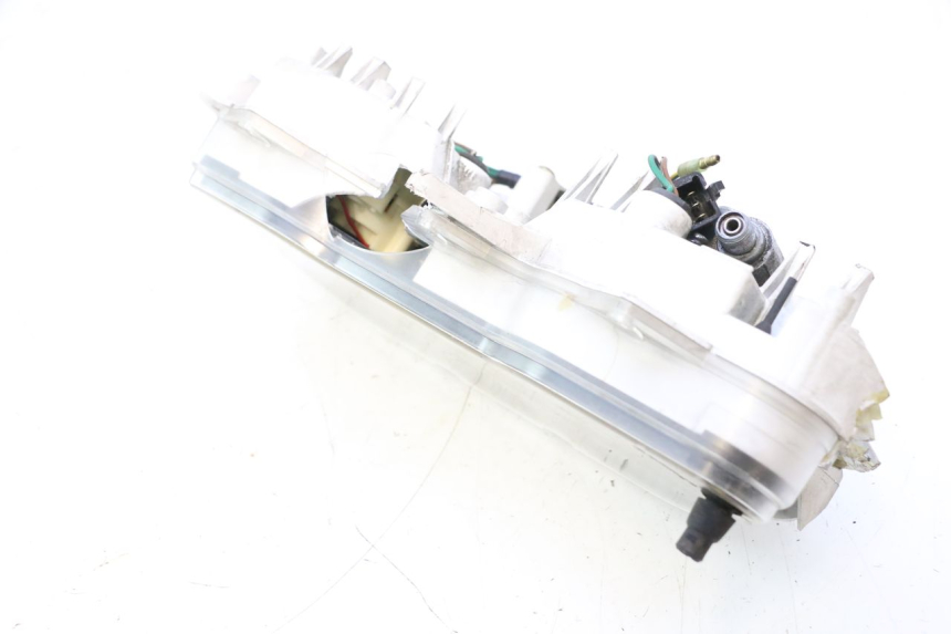 photo de CONTACHILOMETRI HONDA ST PAN EUROPEAN 1100 (1990 - 2002) - Stato della superficie e materiale