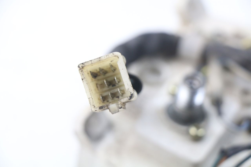 photo de CONTACHILOMETRI PEUGEOT STREETZONE 2T 50 (2014 - 2019) - Altra angolazione