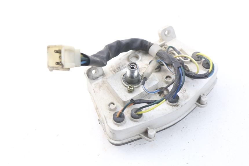 photo de CONTACHILOMETRI PEUGEOT STREETZONE 2T 50 (2014 - 2019) - Primo piano tecnico