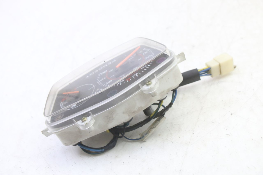 photo de CONTACHILOMETRI PEUGEOT STREETZONE I 2T 50 (2018 - 2020) - Primo piano tecnico