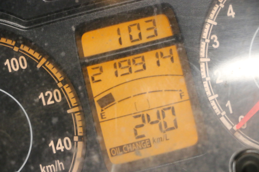 photo de CONTACHILOMETRI SUZUKI BURGMAN 125 (2015 - 2017) - Vista d'insieme del prodotto