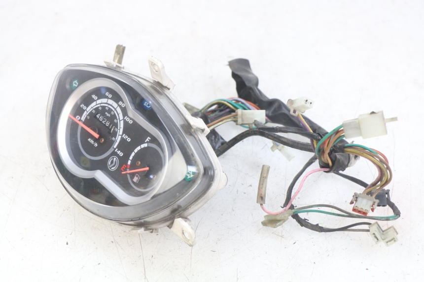 photo de CONTATORE SYM SYMPHONY 125 (2009 - 2015) - Caratteristiche distintive