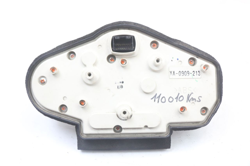 photo de CONTACHILOMETRI YAMAHA TDM ABS 900 (2002 - 2014) - Stato della superficie e materiale