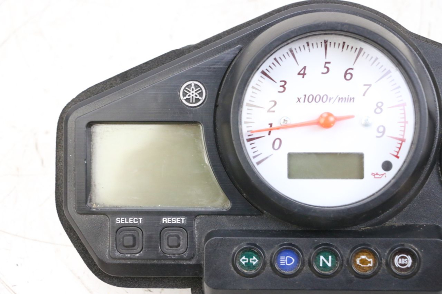 photo de CONTACHILOMETRI YAMAHA TDM ABS 900 (2002 - 2014) - Zoom sui componenti