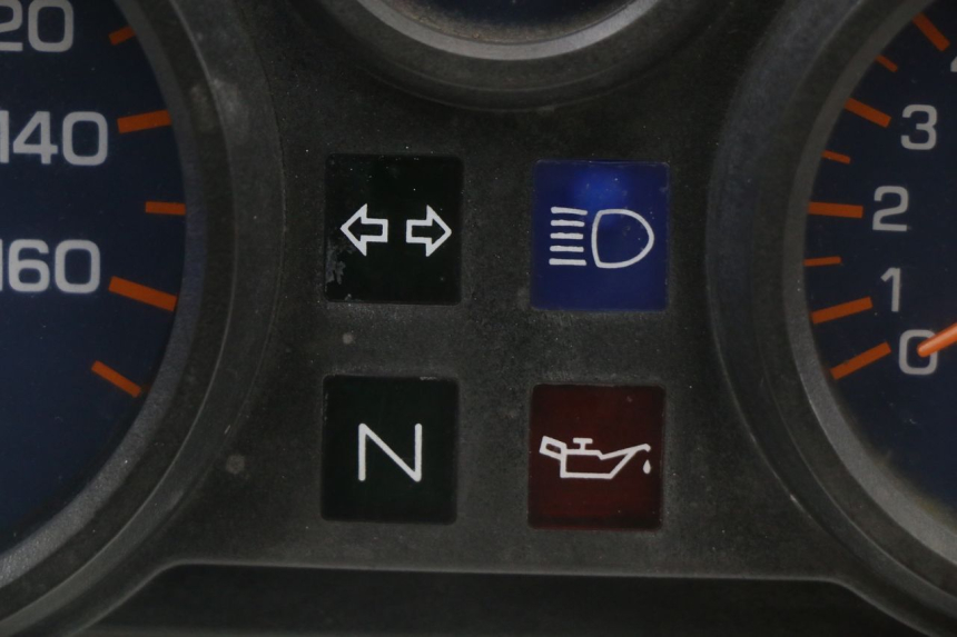 photo de CONTACHILOMETRI YAMAHA TDR DELTABOX 125 (1997 - 2003) - Primo piano tecnico