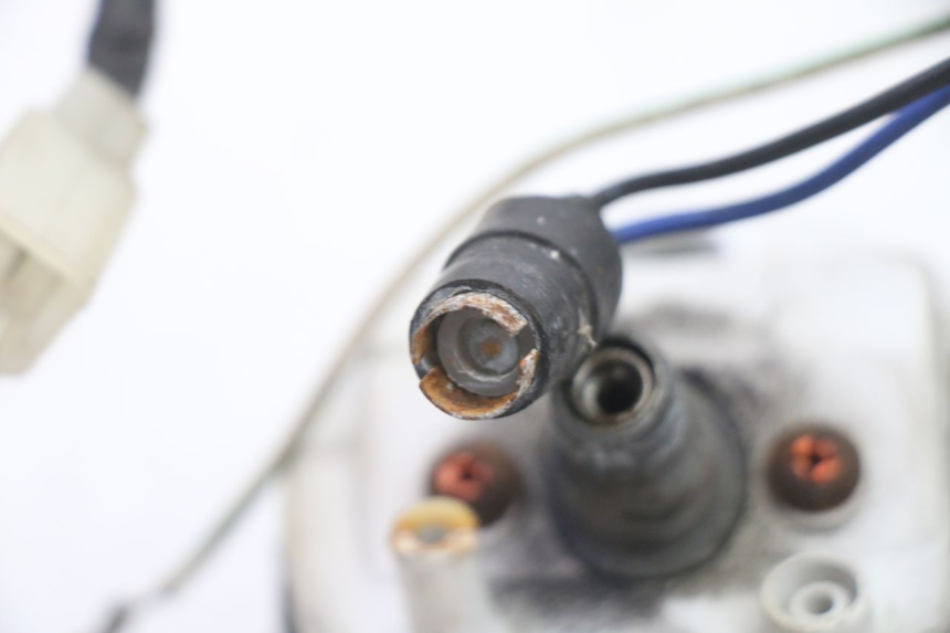 photo de CONTACHILOMETRI YAMAHA TDR DELTABOX 125 (1997 - 2003) - Marcature e riferimenti originali