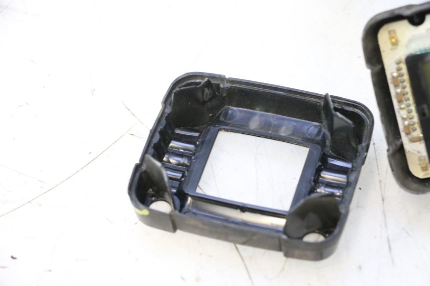 photo de CONTATORE PEUGEOT TKR TREKKER FURIOUS 50 (2005 - 2014) - Marcature e riferimenti originali