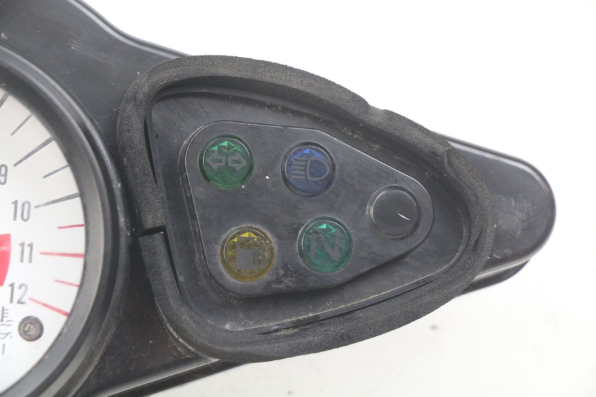 photo de CONTACHILOMETRI SUZUKI TLS TL S 1000 (1997 - 2001) - Caratteristiche distintive