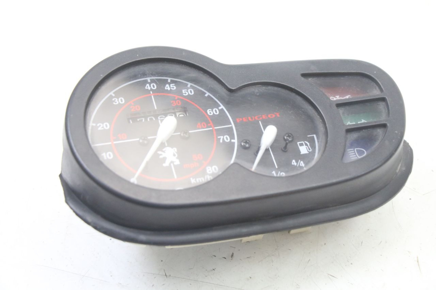 photo de CONTACHILOMETRI PEUGEOT TREKKER TKR 50 (2005 - 2014) - Altra angolazione