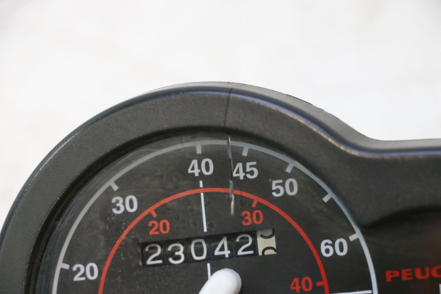 photo de CONTACHILOMETRI PEUGEOT TREKKER TKR 50 (2005 - 2014) - Zoom sui componenti