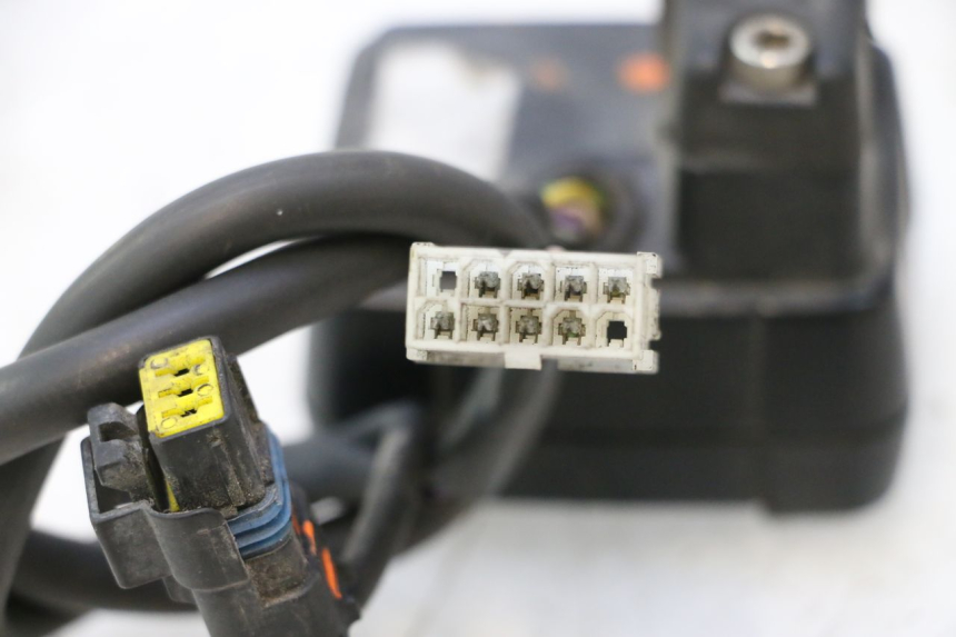 photo de CONTATORE PEUGEOT TREKKER 50 (1995 - 2004) - Primo piano tecnico