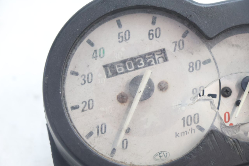 photo de CONTATORE PEUGEOT TREKKER 50 (1995 - 2004) - Dettaglio del componente
