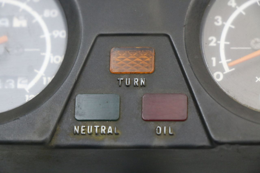 photo de CONTACHILOMETRI SUZUKI TS X 80 (1984 - 1988) - Primo piano tecnico