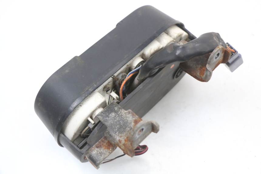 photo de CONTACHILOMETRI SUZUKI TS X 80 (1984 - 1988) - Dettagli dei punti di fissaggio