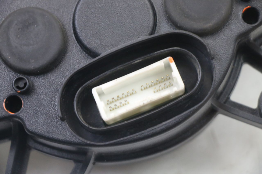 photo de CONTACHILOMETRI YAMAHA TZR 50 (2008 - 2016) - Marcature e riferimenti originali