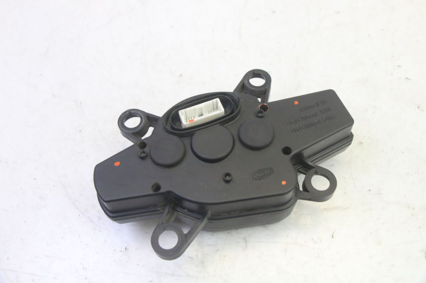 photo de CONTACHILOMETRI YAMAHA TZR 50 (2008 - 2016) - Marcature e riferimenti originali