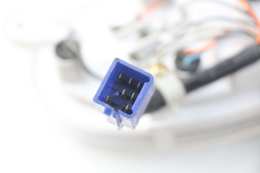 photo de Contachilometri SUZUKI UC EPICURO 125 (1999 - 2003) - Altra angolazione