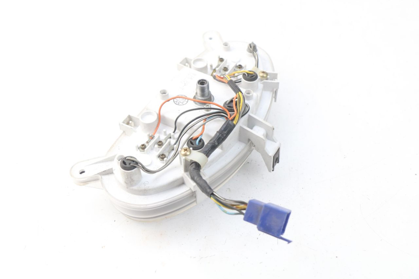 photo de Contachilometri SUZUKI UC EPICURO 125 (1999 - 2003) - Primo piano tecnico