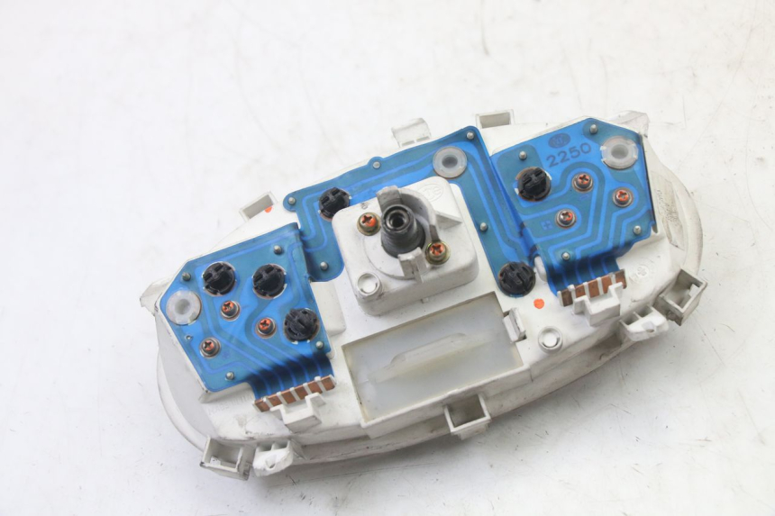 photo de CONTACHILOMETRI SUZUKI UH BURGMAN 125 (2002 - 2006) - Vista d'insieme del prodotto