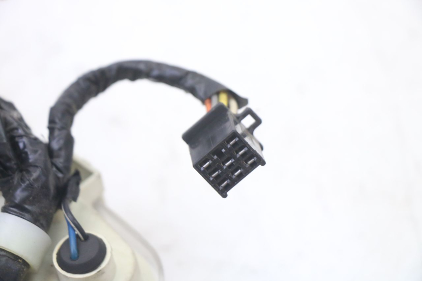 photo de CONTACHILOMETRI PEUGEOT V-CLIC VCLIC 50 (2007 - 2013) - Marcature e riferimenti originali