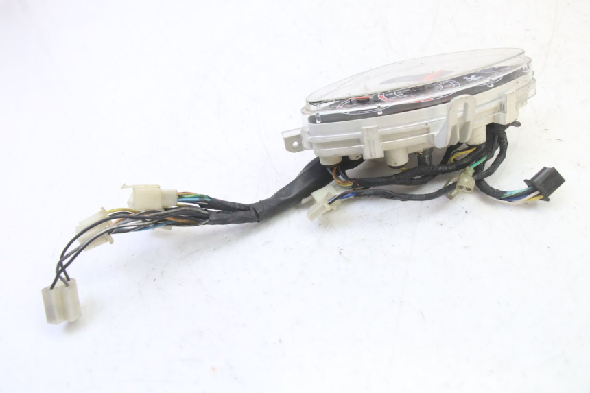 photo de CONTACHILOMETRI PEUGEOT V-CLIC VCLIC 50 (2007 - 2013) - Dettagli dei punti di fissaggio