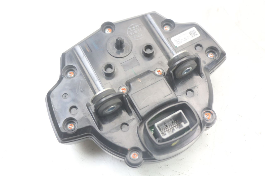 photo de CONTACHILOMETRI KAWASAKI VERSYS ABS 650 (2015 - 2018) - Marcature e riferimenti originali