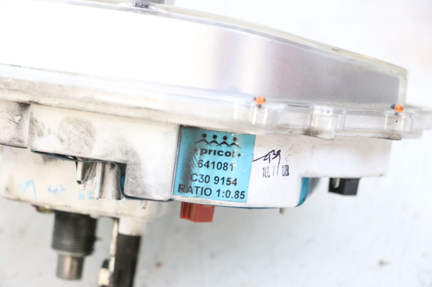 photo de CONTACHILOMETRI PIAGGIO VESPA GTS SUPER IE 125 (2009 - 2016) - Vista d'insieme del prodotto