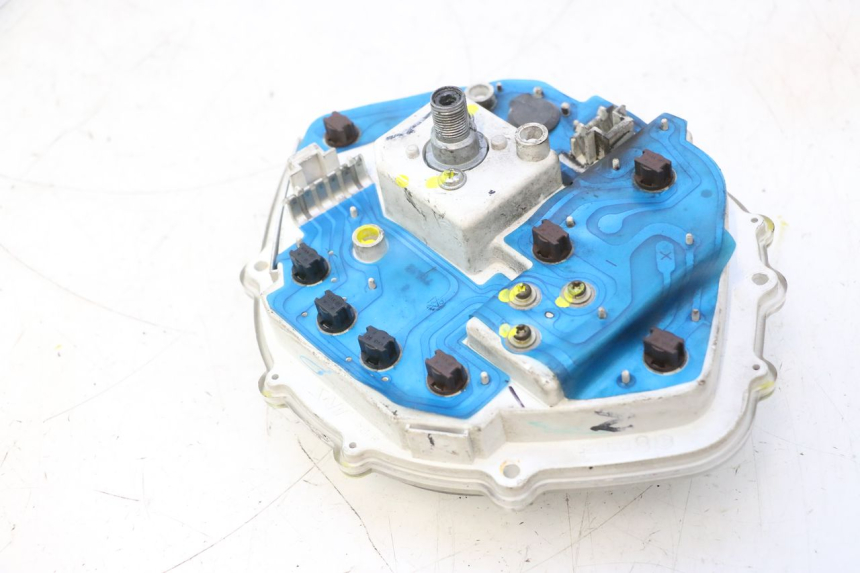 photo de CONTACHILOMETRI PIAGGIO VESPA LX 2T 50 (2005 - 2013) - Altra angolazione