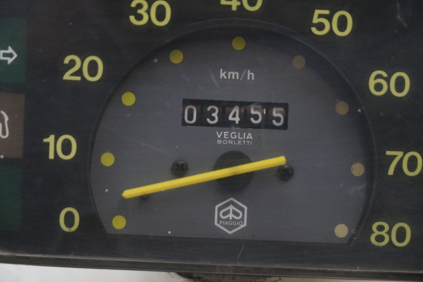 photo de CONTACHILOMETRI PIAGGIO VESPA PK FL 2T 50 (1990 - 1996) - Zoom sullo stato d'uso