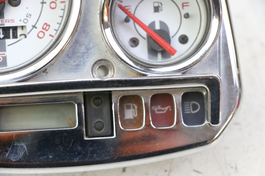 photo de CONTATORE PIAGGIO VESPA S 2T 50 (2007 - 2014) - Angolazione alternativa